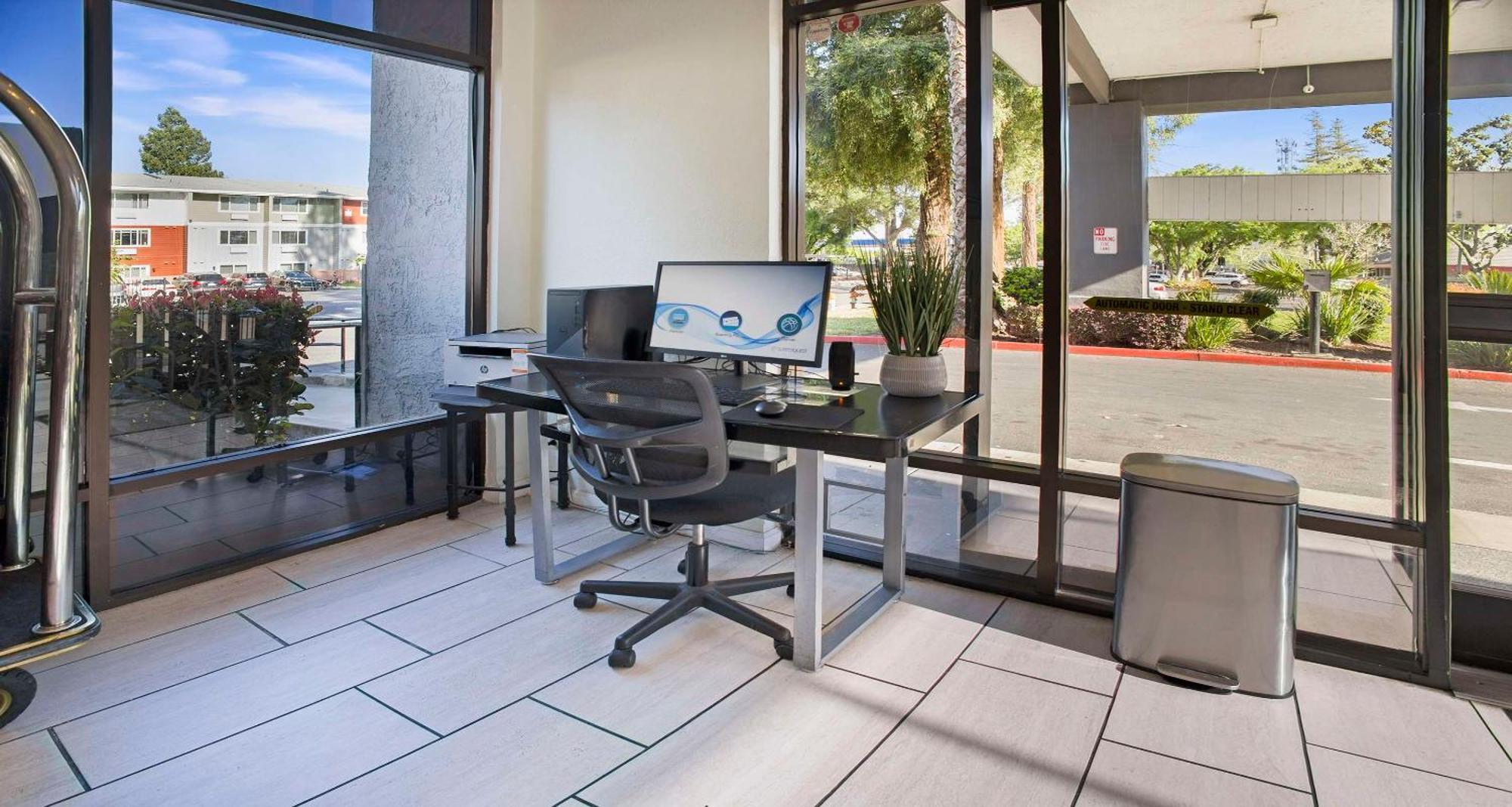 Surestay Plus Hotel By Best Western Sacramento North Ngoại thất bức ảnh